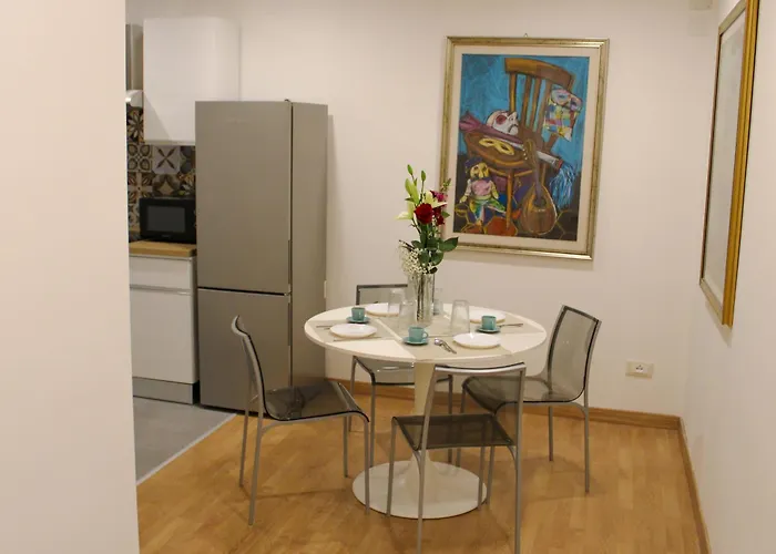 Domus Stephani - Sophisticated Living And Links - Flaminio District, Near Borghese & Piazza Del Popolo